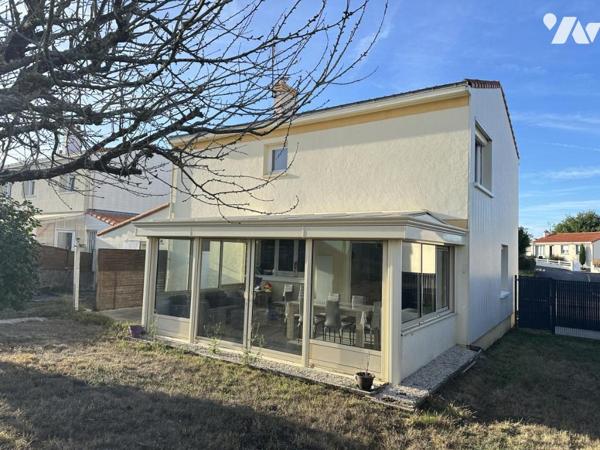Maison familiale en état irréprochable.