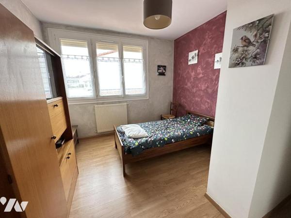 Maison familiale en état irréprochable.