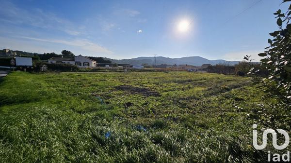 Terrain à vendre 710 m² Vénéjan