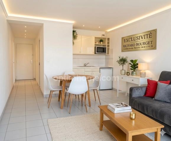 Appartement Studio "Pied-à-Terre" avec Jardin au Port