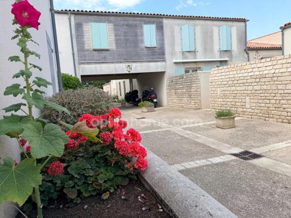 Appartement Studio "Pied-à-Terre" avec extérieur au Port de st martin de ré