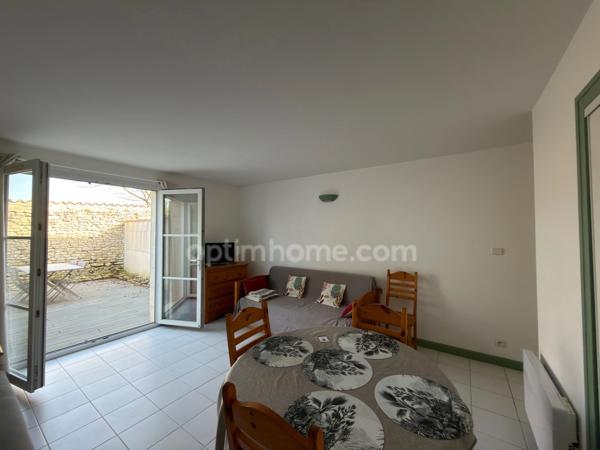 Appartement Studio "Pied-à-Terre" avec Jardin au Port