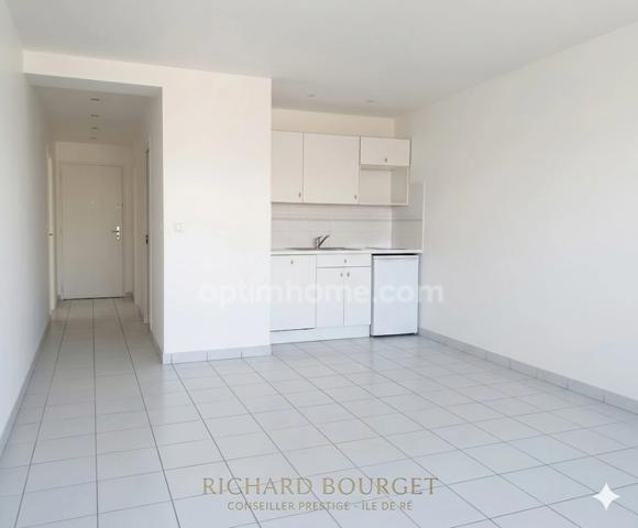 Appartement Studio "Pied-à-Terre" avec Jardin au Port