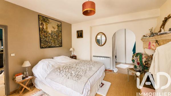 Location maison 6 pièces 180 m² Marguerittes