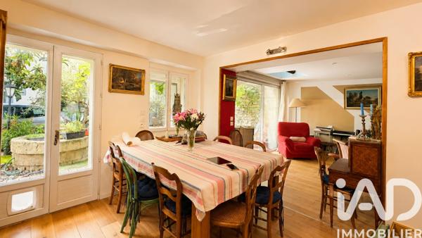 Location maison 6 pièces 180 m² Marguerittes