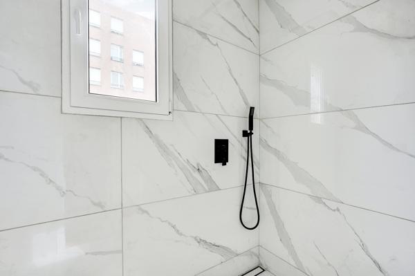 Montreuil 93100 3 pièces de 63 m² au 2e étage lumineux