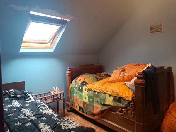 MAISON 3 CHAMBRES, AGREABLE TERRAIN CLOS ET ARBORE DE 1500 m