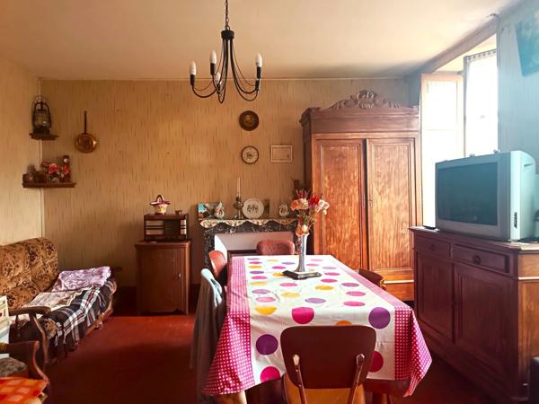 MAISON 3 CHAMBRES, AGREABLE TERRAIN CLOS ET ARBORE DE 1500 m