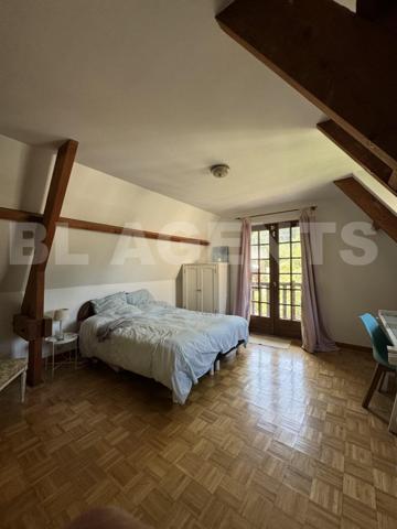 Maison 192.78 m² avec sous-sol totral Terrain 2450 m² Proche RER-P  LESCHES