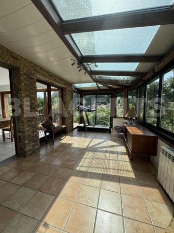 Maison 192.78 m² avec sous-sol totral Terrain 2450 m² Proche RER-P  LESCHES