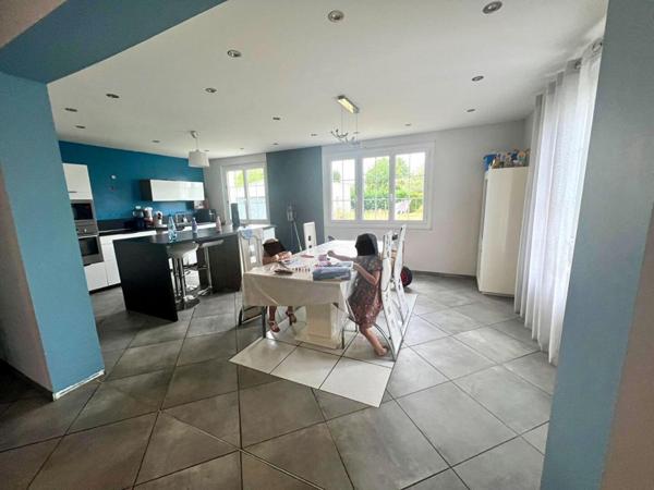 VENDOME NORD  20MN GARE TGV