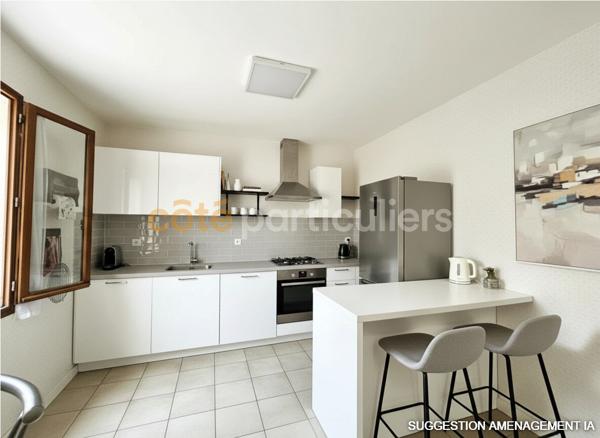 Vente
                Maison80 m² - 7 Pièces -
                    LES MATHES (17570)