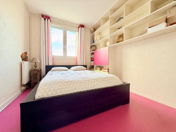 Coup de cœur : 3 pièces baigné de lumière – Dernier étage