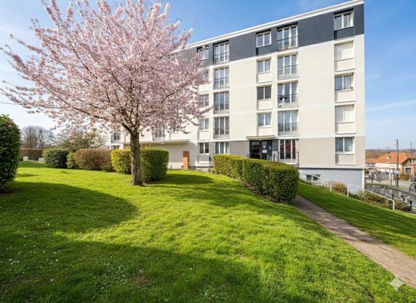 Coup de cœur : 3 pièces baigné de lumière – Dernier étage