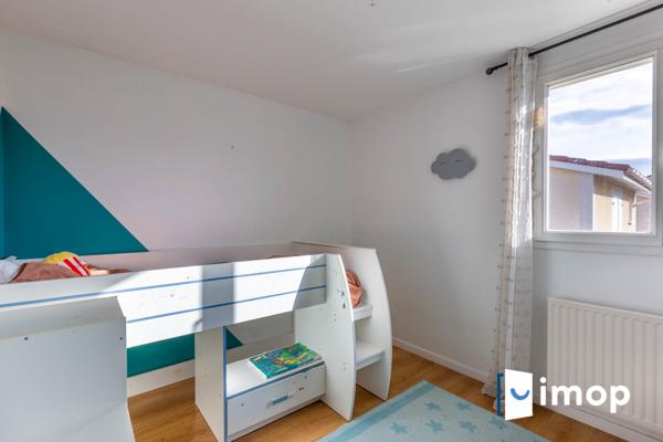 Maison rénovée avec extérieur