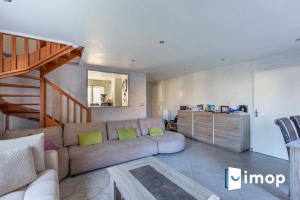 Maison rénovée avec extérieur