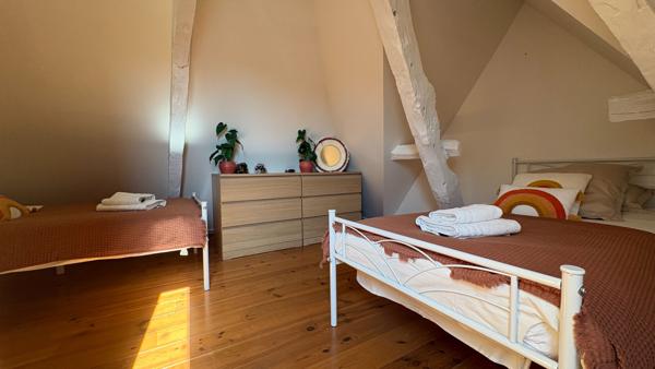 APPARTEMENT A VENDRE 2 CHAMBRES // DINAN HYPER CENTRE// COUP DE COEUR// surface au sol de 68.32m²