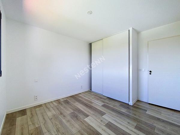A vendre - Maison contemporaine avec 5 chambres, sur un terrain de plus de 700m2 au Lion d'Angers