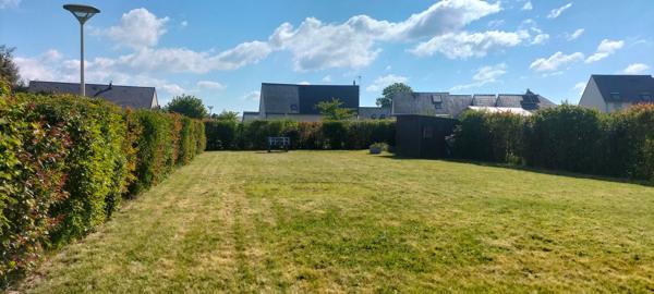 A vendre - Maison contemporaine avec 5 chambres, sur un terrain de plus de 700m2 au Lion d'Angers