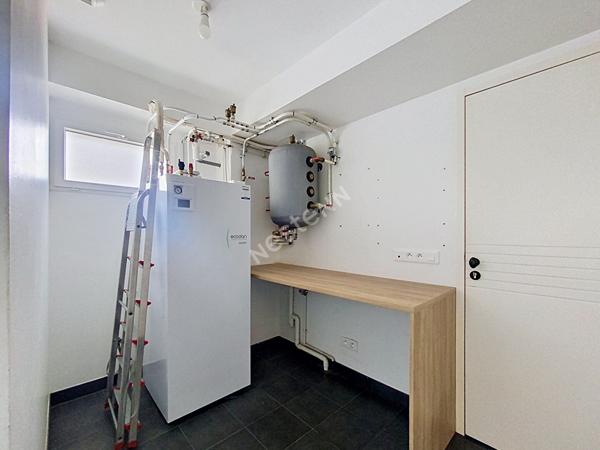 A vendre - Maison contemporaine avec 5 chambres, sur un terrain de plus de 700m2 au Lion d'Angers