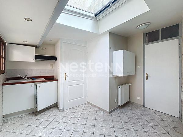 Appartement 1 chambre - cour privative - garage - Luçon