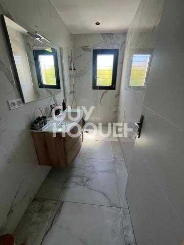 Villa d'architecte contemporaine ? Plain-pied 4 faces à Canohès