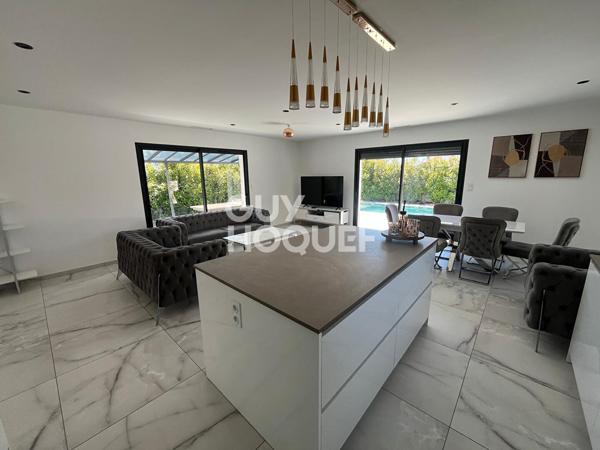 Villa d'architecte contemporaine ? Plain-pied 4 faces à Canohès