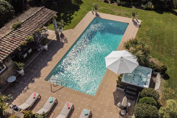 Maison à vendre à Châteauneuf-Grasse (06740) - Alpes-Maritimes