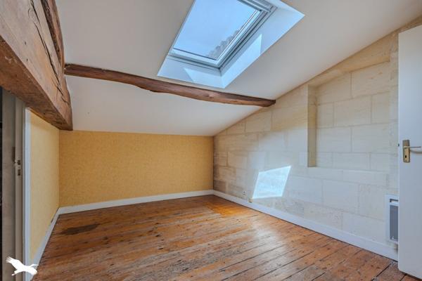 Immeuble à vendre |  Galgon |  360 m²
