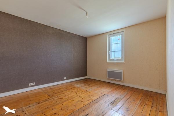 Immeuble à vendre |  Galgon |  360 m²