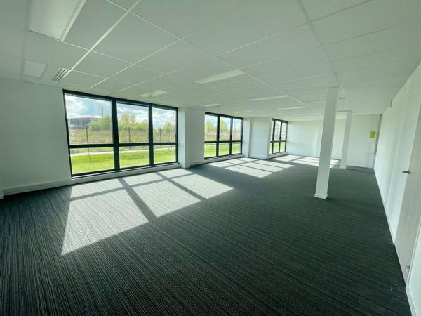 Bureaux à louer à SAINT MARTIN DU VIVIER 76160