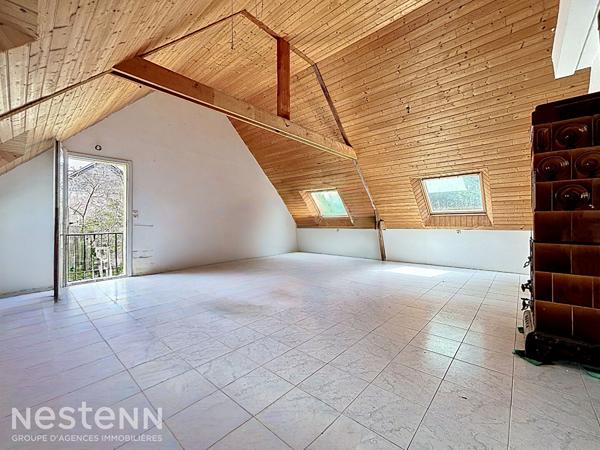 QUIMPERLÉ, maison familiale 166m², combles aménageables, garage