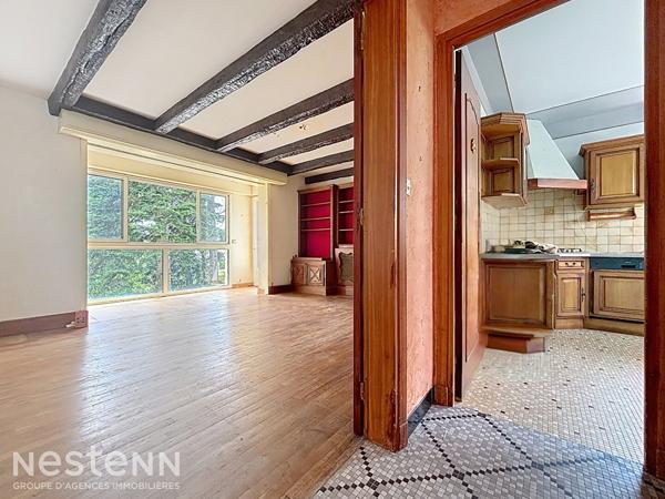 QUIMPERLÉ, maison familiale 166m², combles aménageables, garage