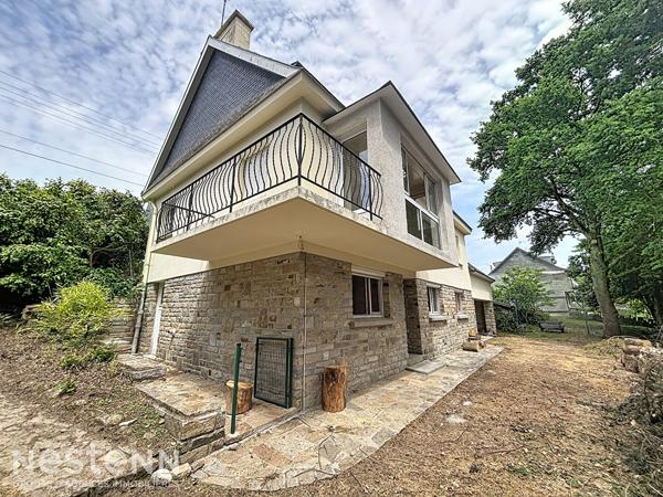 QUIMPERLÉ, maison familiale 166m², combles aménageables, garage