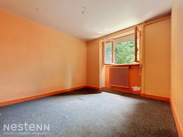 QUIMPERLÉ, maison familiale 166m², combles aménageables, garage