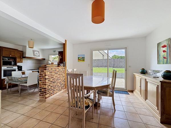 A vendre Maison 4 chambre plus un bureau à Yffiniac!