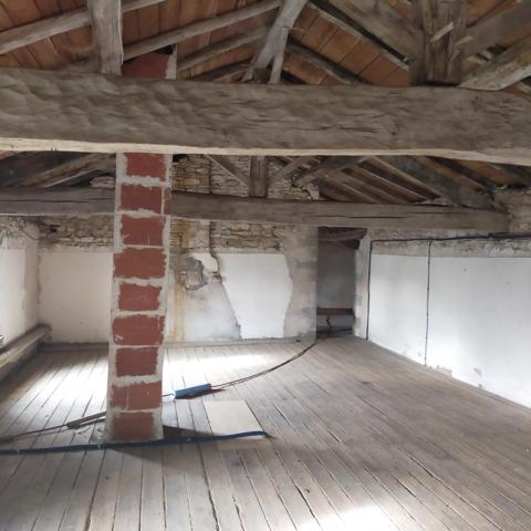 Maison à vendre à Vanzay (79120) - Deux-Sèvres