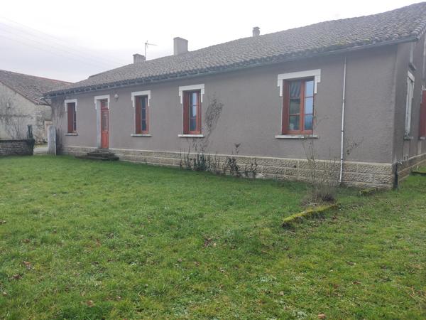 Maison à vendre à Vanzay (79120) - Deux-Sèvres
