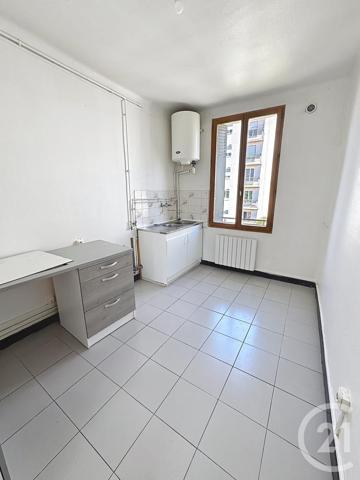 Appartement F2 à vendre  2 pièces - 47,01 m 2   LYON  - 69008