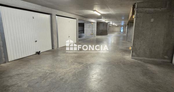 À vendre Parking 14.93 m² - ÉChirolles 38130