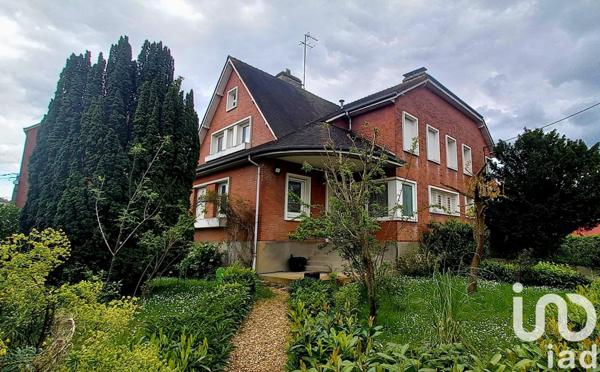 Demeure 9 pièces de 270 m² à Sotteville-lès-Rouen (76300)