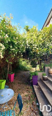 Demeure 9 pièces de 270 m² à Sotteville-lès-Rouen (76300)