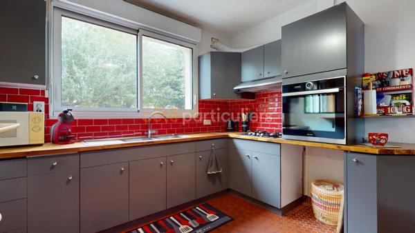 Vente
                Maison157 m² - 7 Pièces -
                    COUTANCES (50200)