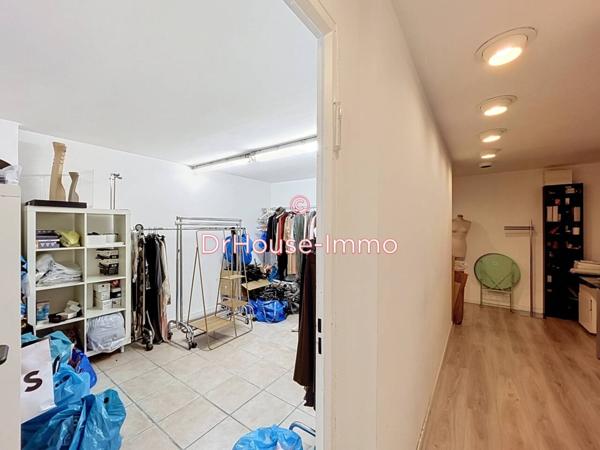 Commerce à louer 4 pièces de 122 m²