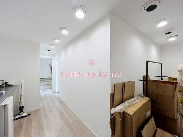 Commerce à louer 4 pièces de 122 m²