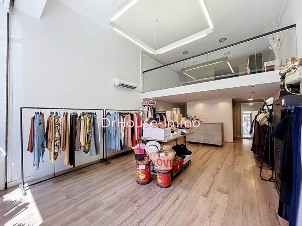 Commerce à louer 4 pièces de 122 m²