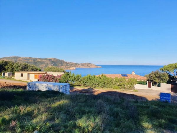 À vendre : Terrain avec vue mer exceptionnelle à Calvi, Haute-Corse