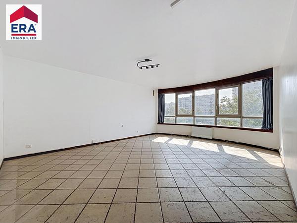 APPARTEMENT 3 PIECES 70M² + PARKING + CAVE