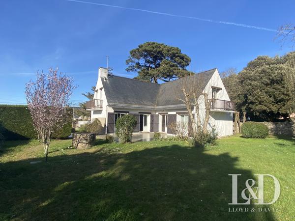 Maison sans vis à vis, exposée sud, grande terrasse