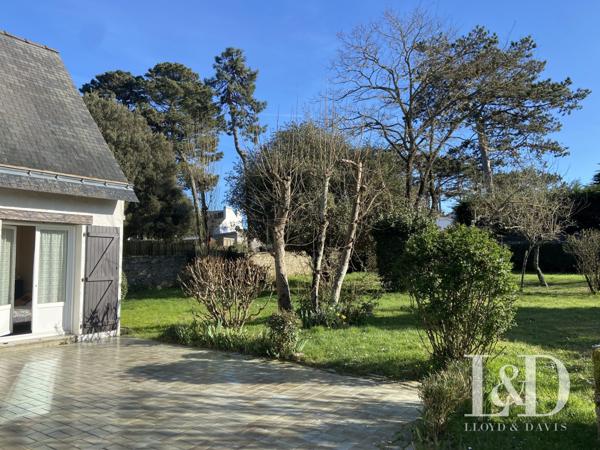 Maison sans vis à vis, exposée sud, grande terrasse